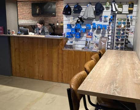 西北餐厅及宾馆 | North West Restaurant & Guesthouse
