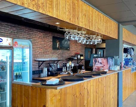 西北餐厅及宾馆 | North West Restaurant & Guesthouse