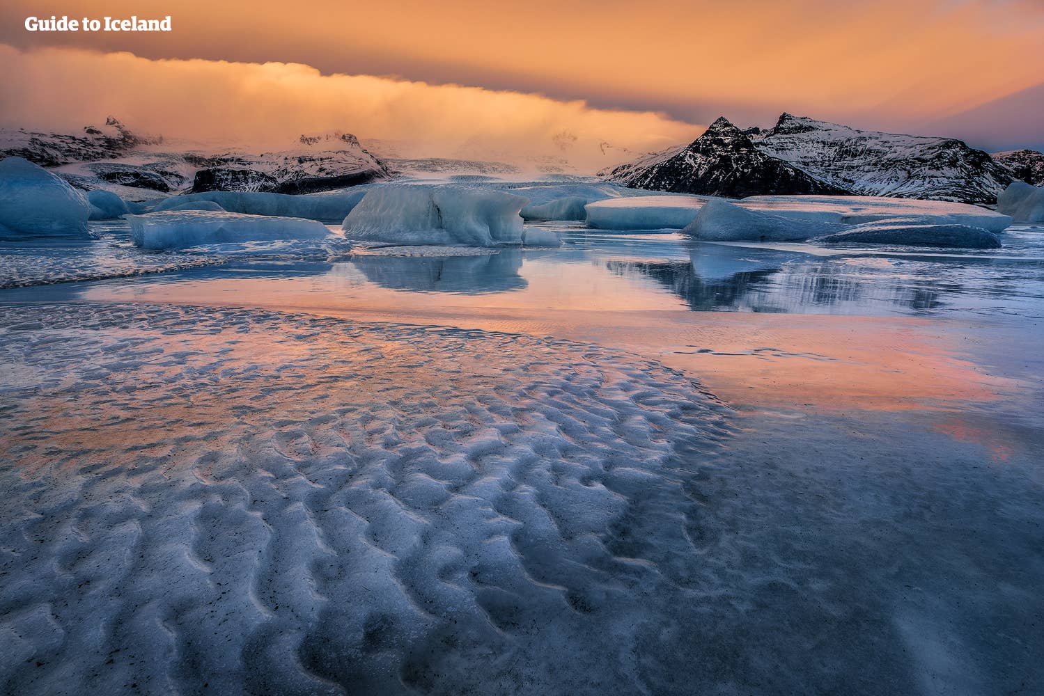Jökulsárlón glacier lagoon offers all sorts of different textures in the ice