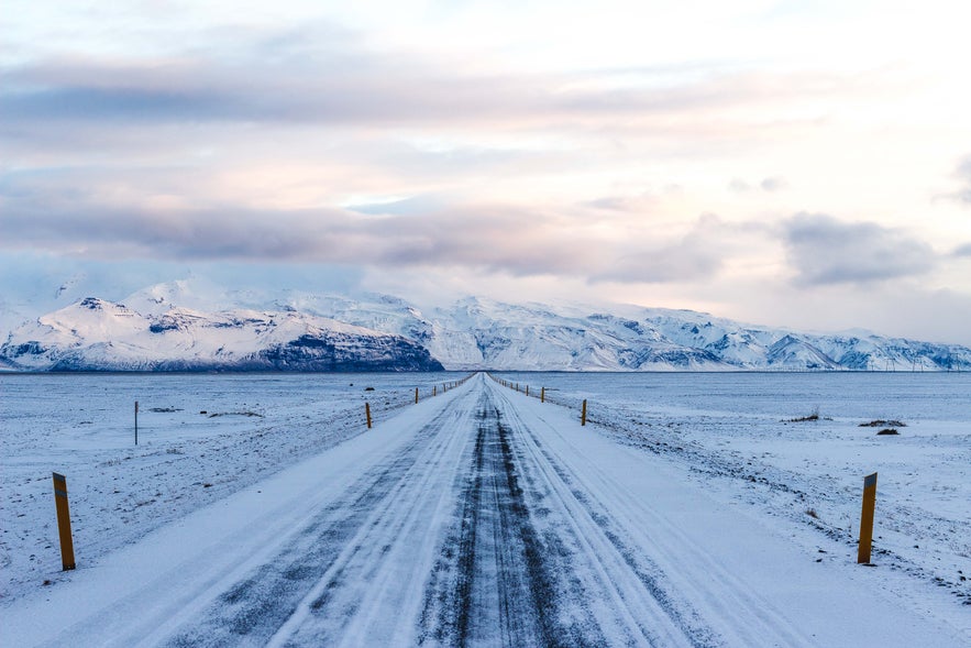 Why You Should Visit Iceland During The Winter