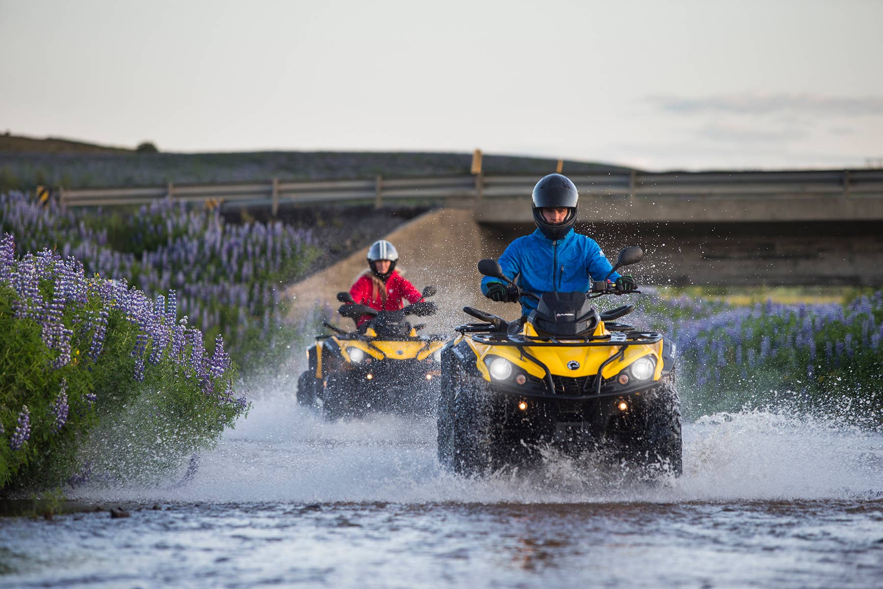 On helppo ymmärtää, miksi mönkijällä ajaminen voi olla todella hauskaa.