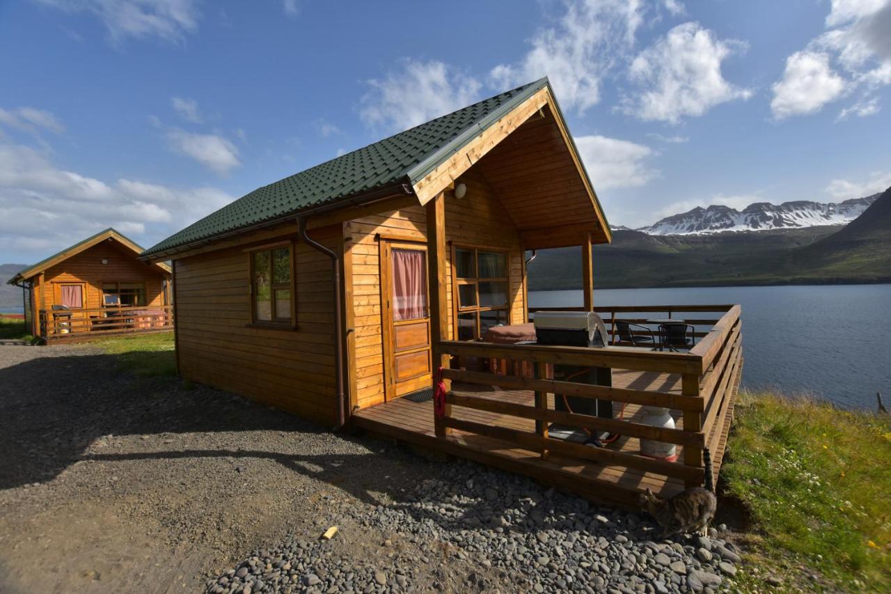 Solbrekka Guesthouse and Holiday Homes