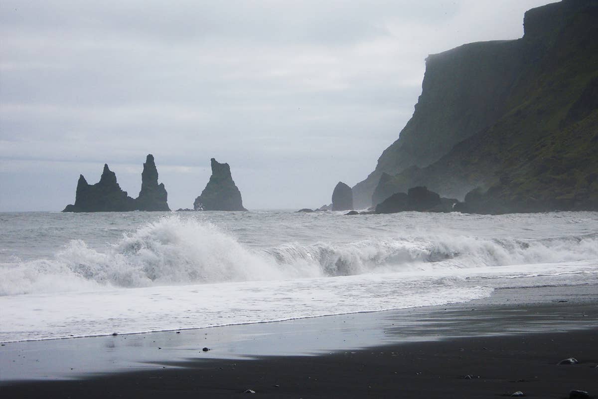 Small Group 12-Hour Tour of the South Coast's Waterfalls & Vik with ...