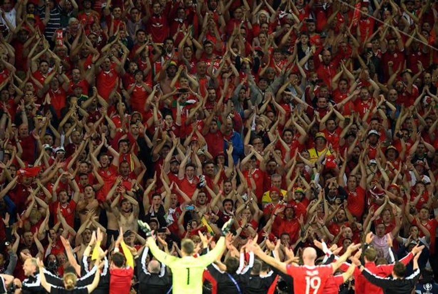 Wales celebrates with Icelandic Viking chant