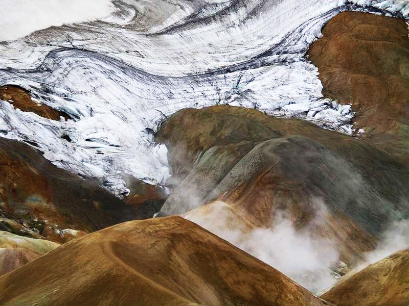 Hveradalir ('The Valleys of Hot Springs) rank amongst Iceland's largest geothermal areas.