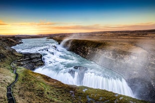 Visite Incontournable de 8 heures et demie l'Après-midi dans le Cercle d'Or avec Transfert depuis Reykjavik