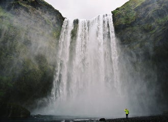 Arunima Ghosh Skógafoss.jpg