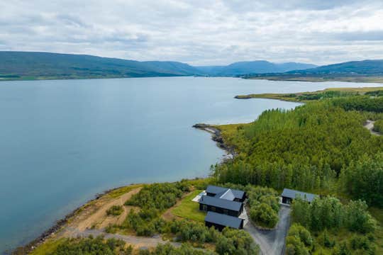 Svart Lodge