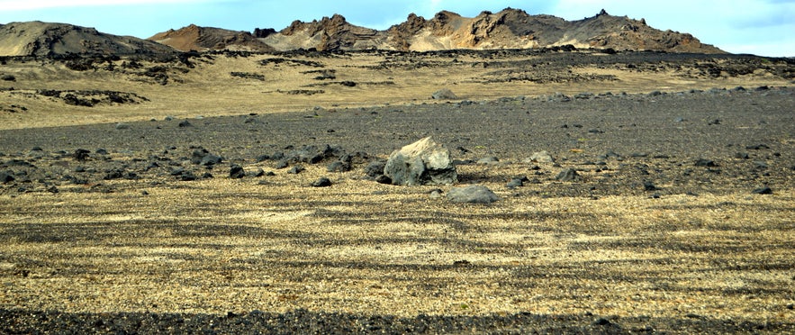 Tephra on the way to Askja