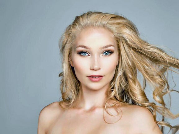 Arna Ãr, the most beautiful Icelandic woman in 2015