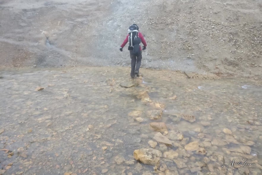 river crossing on laugavegur