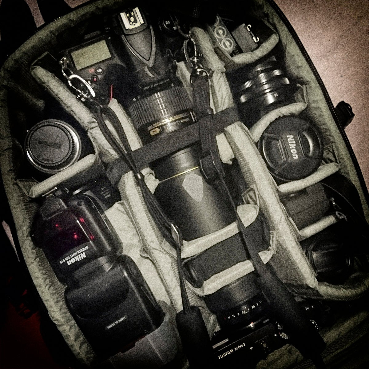 Fotoequipment mieten, kaufen oder reparieren in Island