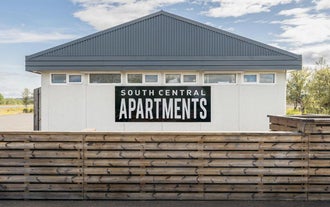 中南公寓 | South Central Apartment