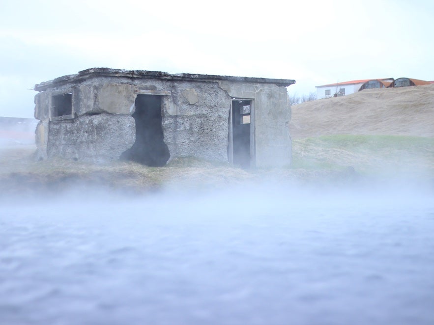 Most campsites in Iceland have geothermal pools or hot tubs for you to unwind in.