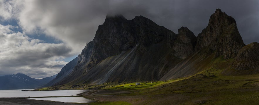 Eystrahorn mountain by Cedrik Strahm