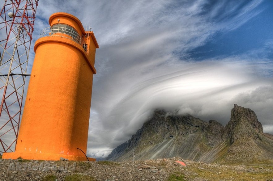 Lighthouse on Hvalnes. Picture by Theo van Vliet