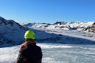 The view of the glacier is spectacular.