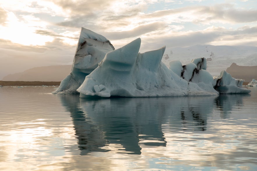 Jökulsárlón and the Icy Beach as Photography Locations