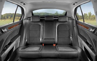 Die Buchung eines privaten Flughafentransfers vom internationalen Flughafen Keflavík nach Reykjavík ist der sicherste Weg, deine Islandreise zu beginnen.