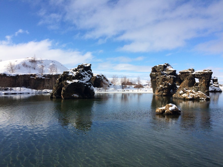 Der Mývatn-See im Winter