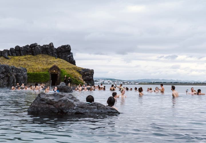 Pro Tips for Visiting the Sky Lagoon