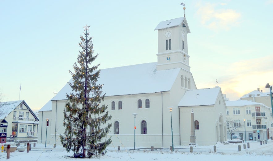 DÃ³mkirkjan (ReykjavÃ­k Cathedral) in central ReykjavÃ­k.