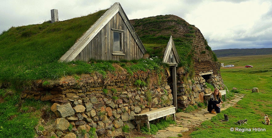 Sænautasel turf house on Jökuldalsheiði heath