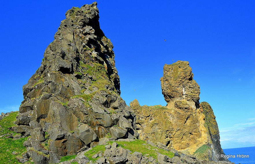 Lóndrangar cliffs Snæfellsnes