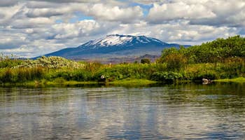 Private 9-Hour South Coast Tour with Waterfalls and Volcanoes from Reykjavik