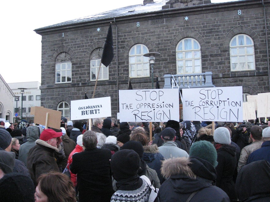 Icelanders basically admitting that the whole 2008 crash was their collective fault. Wikimedia, Creative Commons, photo by Haukur Ãžorgeirsson (Haukurth)