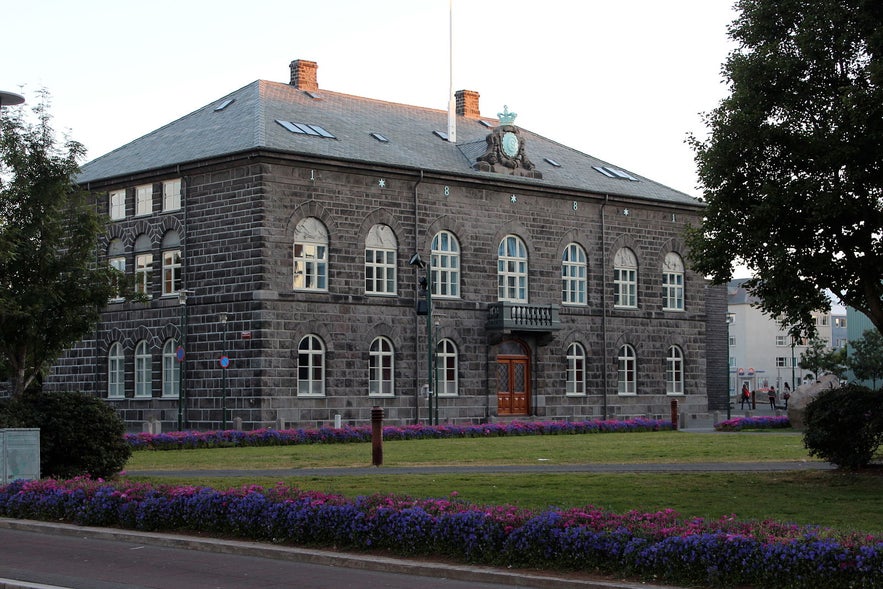 Het oudste nog functionerende parlement ter wereld vindt u in Reykjavik.