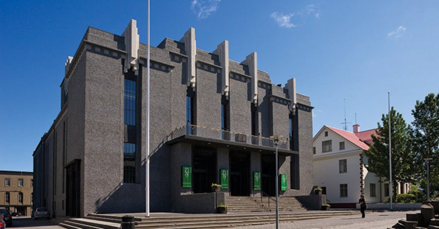 Islandzki Teatr Narodowy przy Hverfisgata.