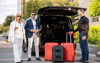 Privat transport mellem Reykjavik og KEF Lufthavn giver en mere bekvem rejseoplevelse.