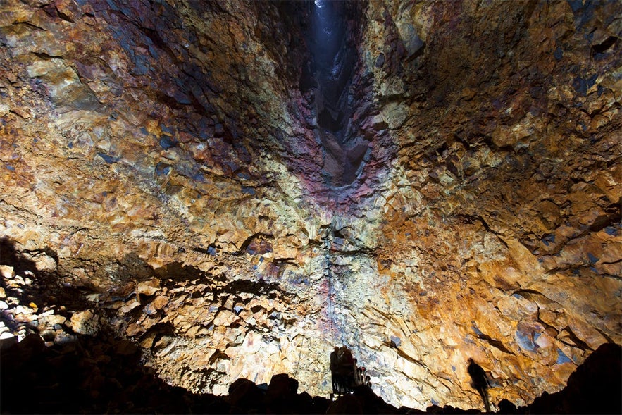 冰島火山內部