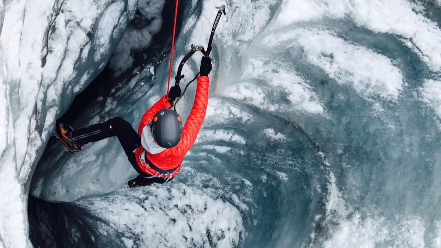 escalade sur glace en Islande