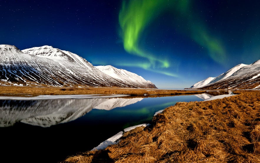 Best time to visit Iceland for the aurora borealis