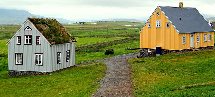 Gilsstofa and Áshús at Glaumbær