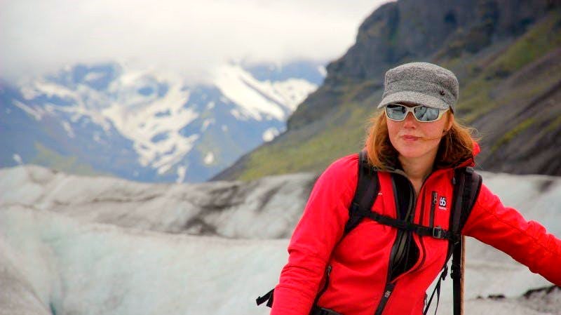 冰岛自然风光卓绝，不仅吸引着诸多游客还带来了很多想要在冰岛工作定居的人们