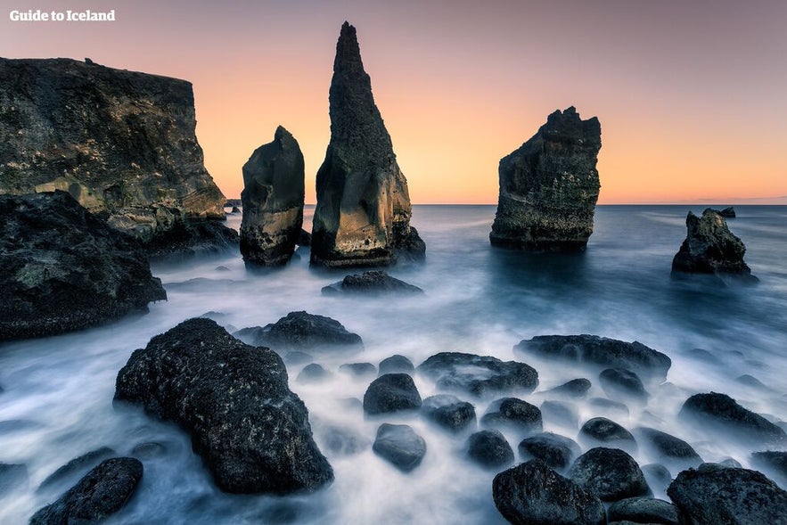 Falaises à Reykjanes en Islande