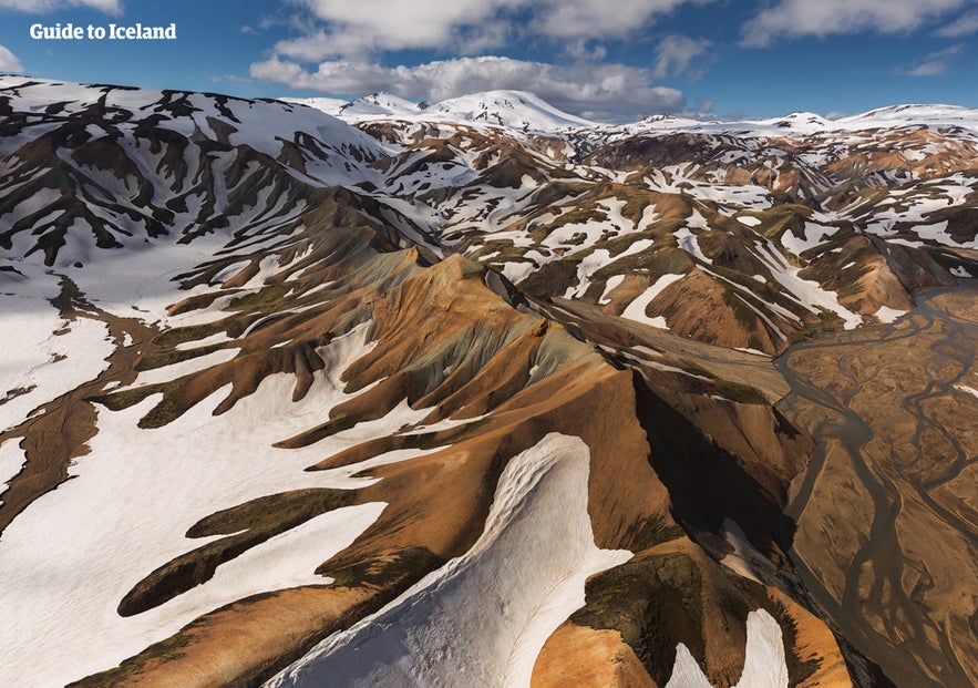 The Central Highlands are not accessible during the winter months, so don't even try it!
