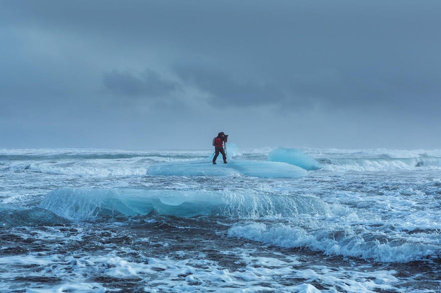 Photo by Iurie Belegurschi