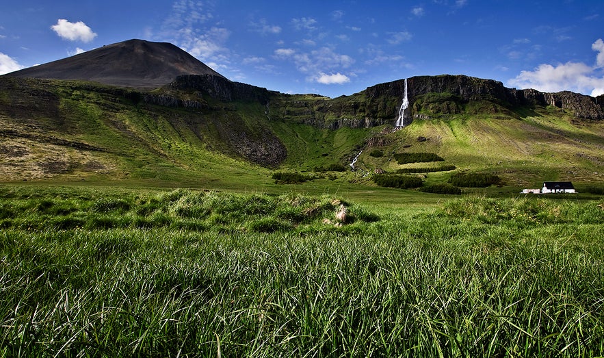 Cascade de Bjarnafoss sur la péninsule de Snaefellsnes