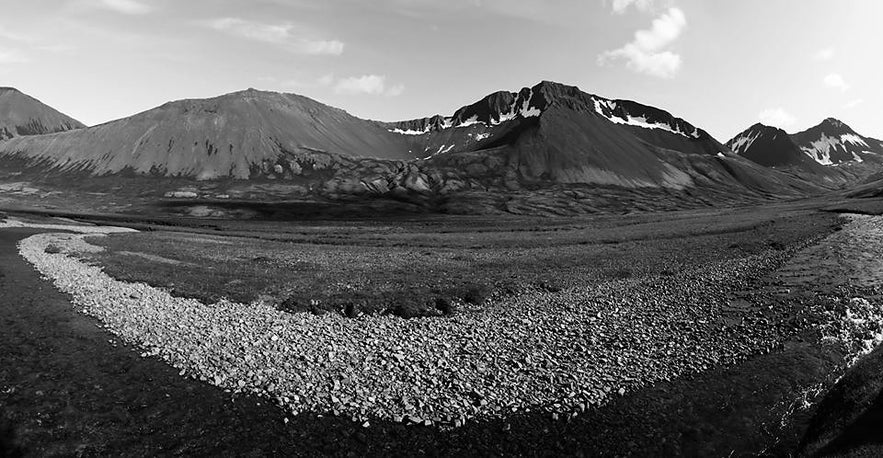 Jitter-glitter Guiding in the Westfjords of Iceland