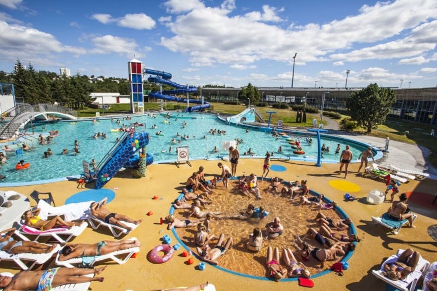 Sunny day in Laugardalslaug geothermal swimming pool