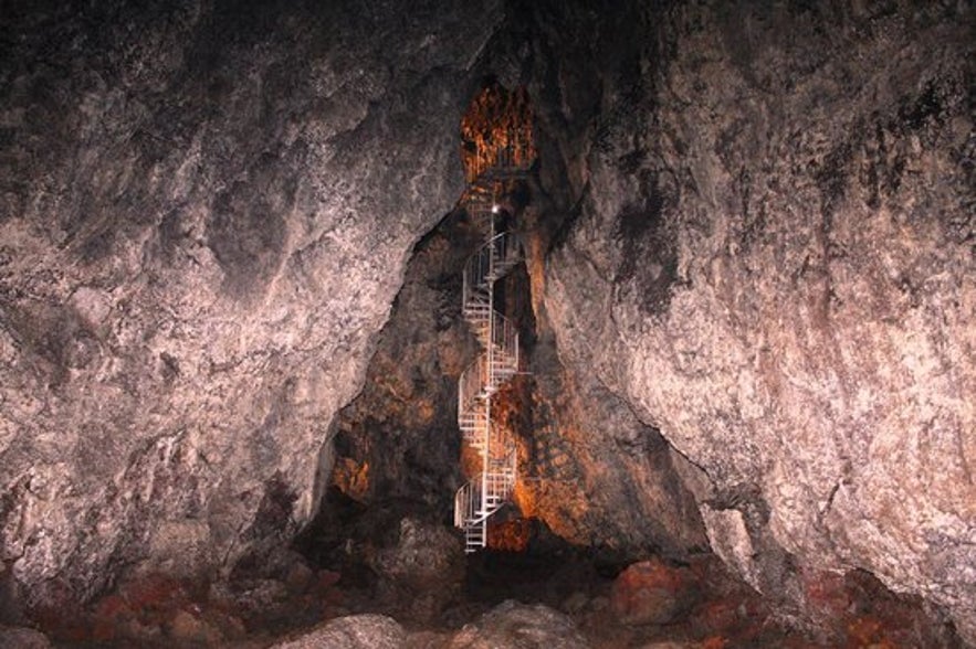 Grotte de Vatnshellir à Snaefellsnes