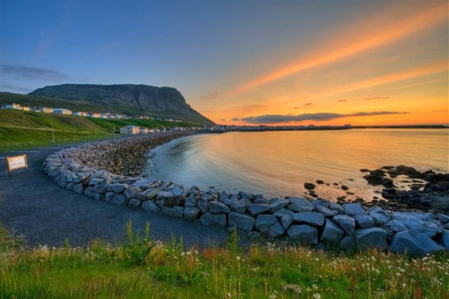 Vue d'Ólafsvík à Snaefellsnes