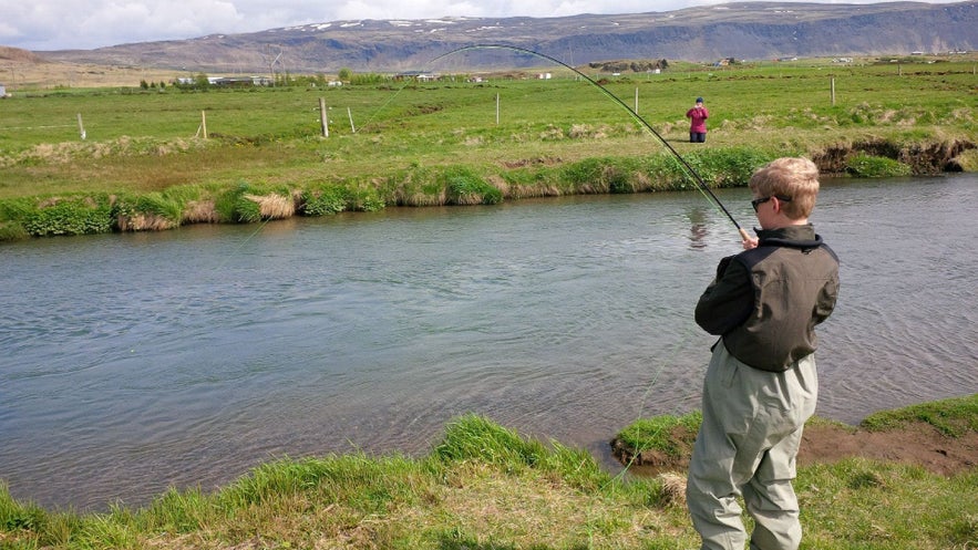 Kids can fish for free with an adult holding a Lake License