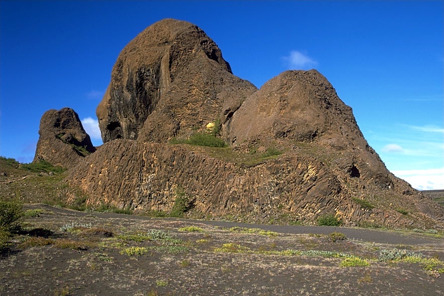 A basalt church in the valley of Vesturdalur within Brúardalir.