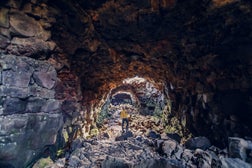 瑞法赫火山岩洞