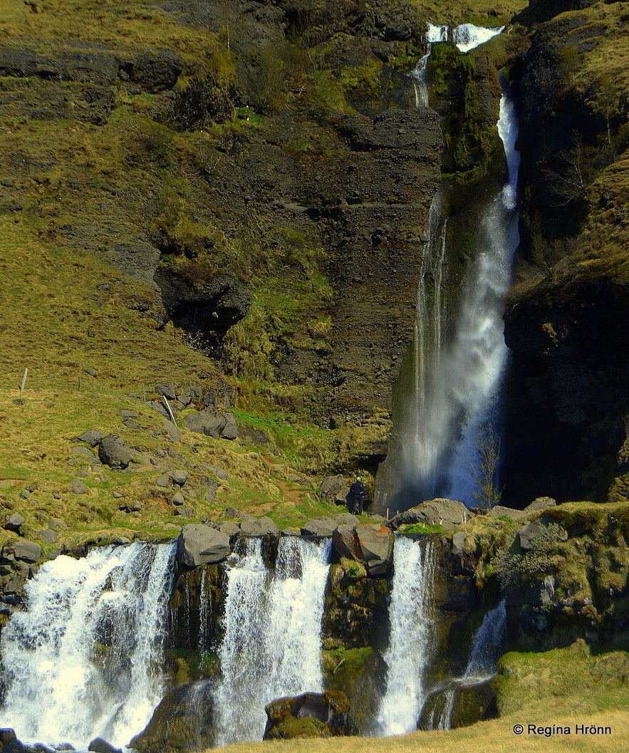 The beautiful Fljótshlíð in South-Iceland - Gluggafoss and Gunnar at Hlíðarendi